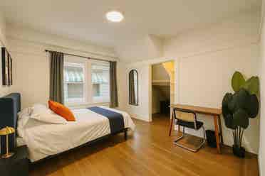 Furnished room in PRIME Location