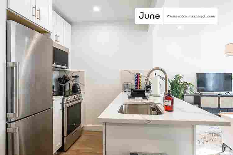 3 BR in New York City