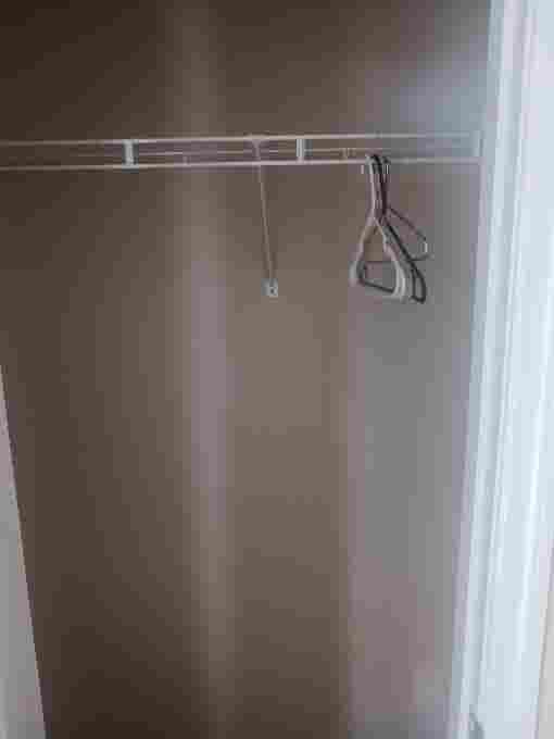 I am looking for a roommate