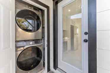 Mother in law suite w/ private bath