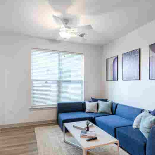 Lease Takeover: Private Bedroom