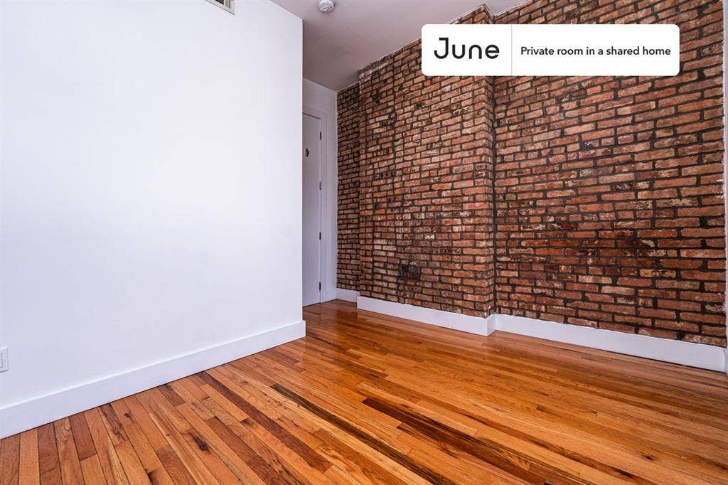 3 BR in New York City