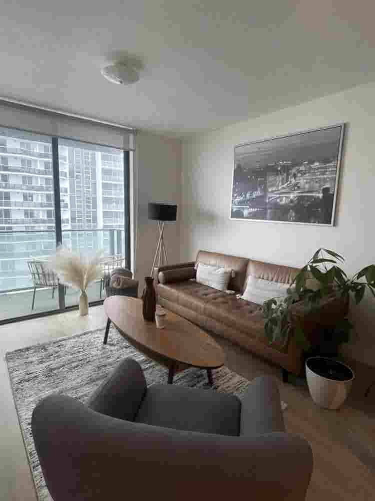 Double spacious room for rent