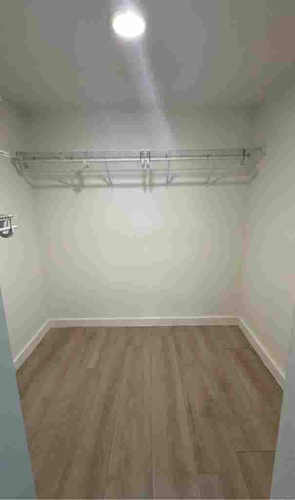 Double spacious room for rent