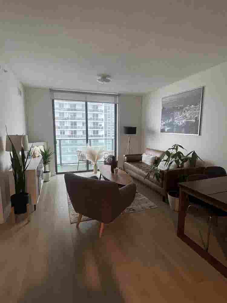 Double spacious room for rent