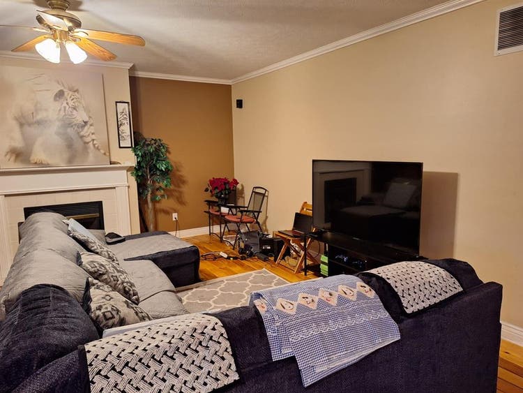 Furnished room in indianapolis