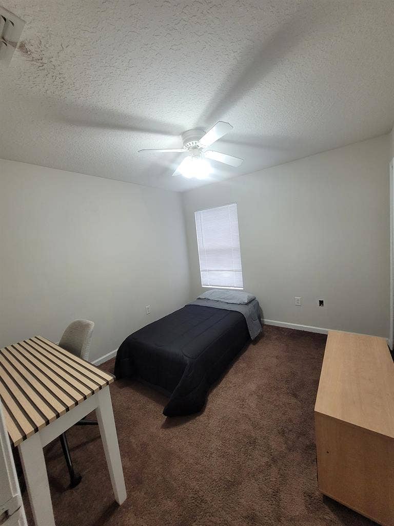 Room for rent