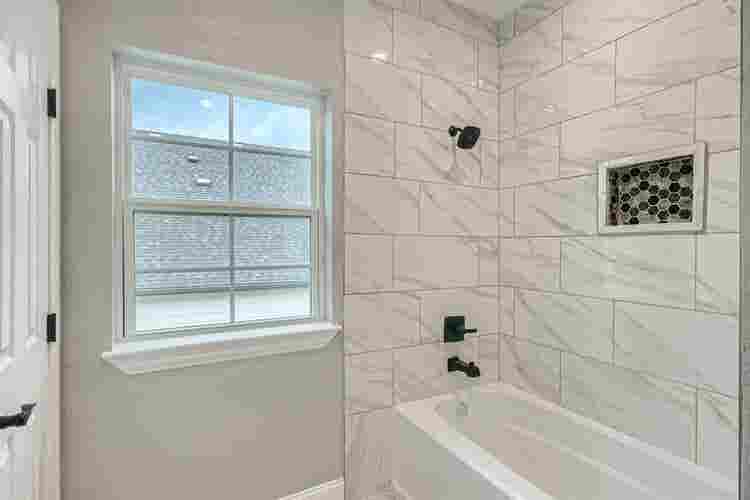 3 BR in Dallas