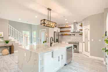 3 BR in Dallas