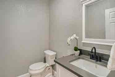 3 BR in Dallas