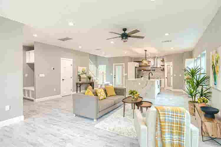3 BR in Dallas