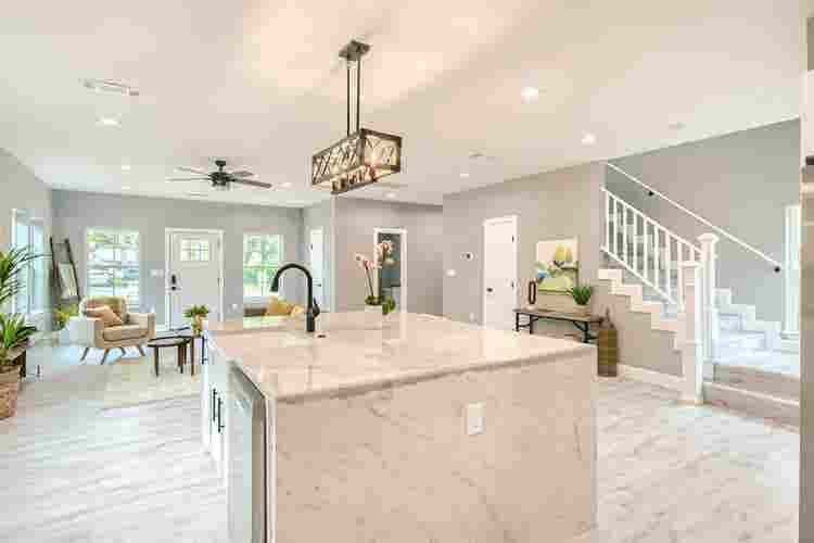 3 BR in Dallas