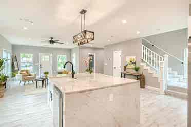 3 BR in Dallas