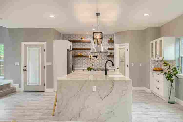 3 BR in Dallas