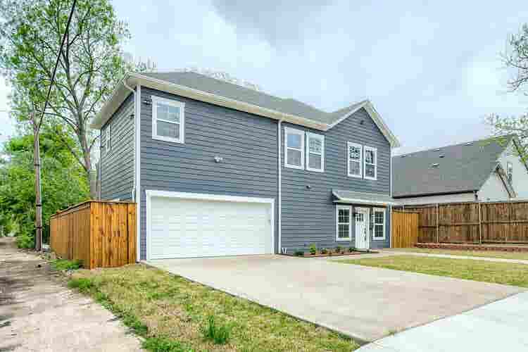 3 BR in Dallas