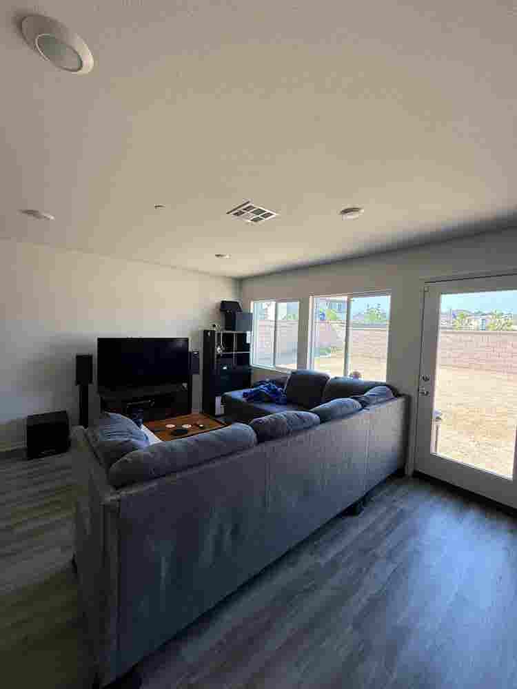 2 rooms for rent