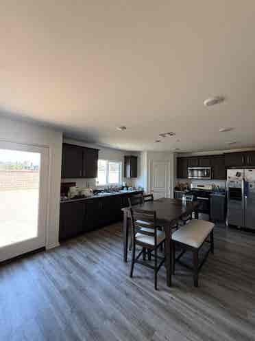 2 rooms for rent