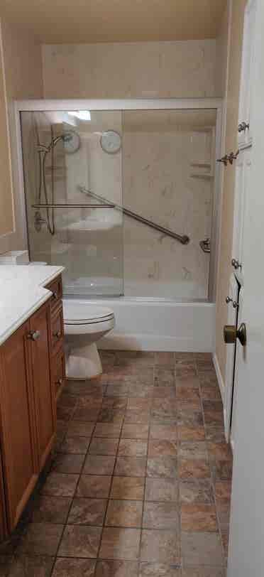 Mo Furnished House Share $