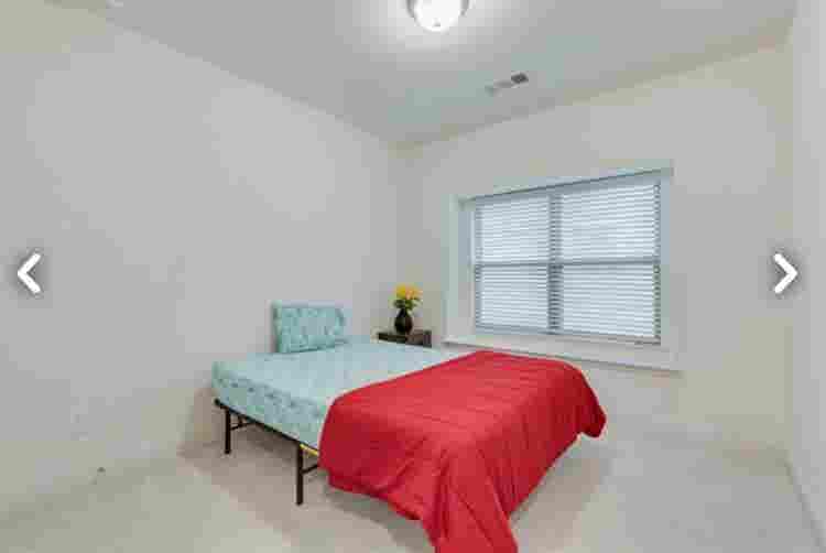 Private room available in Roanoke