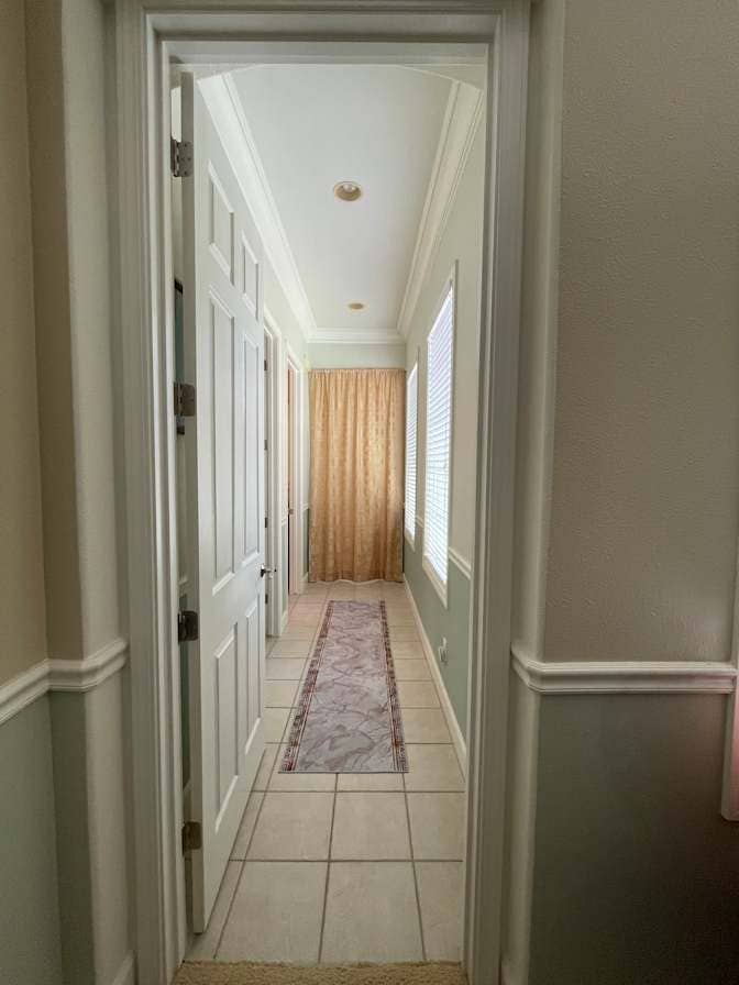Room with Own Bathroom, NE Fresno
