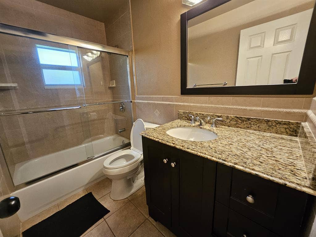 Plantation Room & Private Bathroom