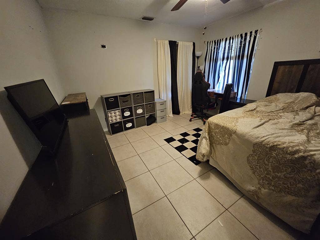 Plantation Room & Private Bathroom