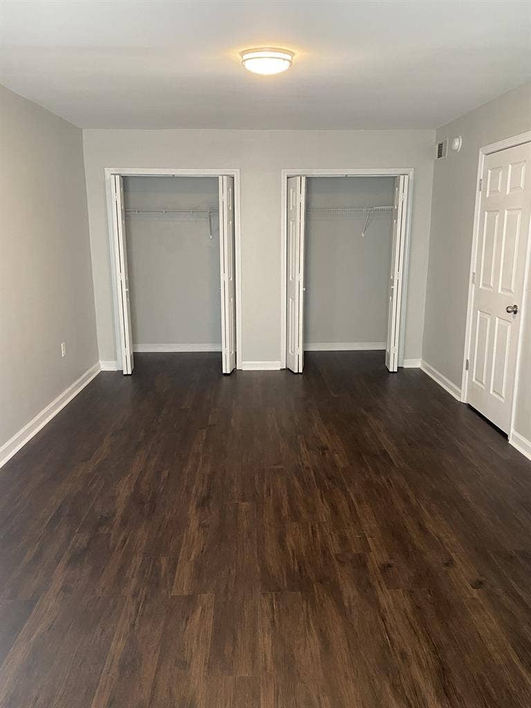 Large room in a clean, quiet home!