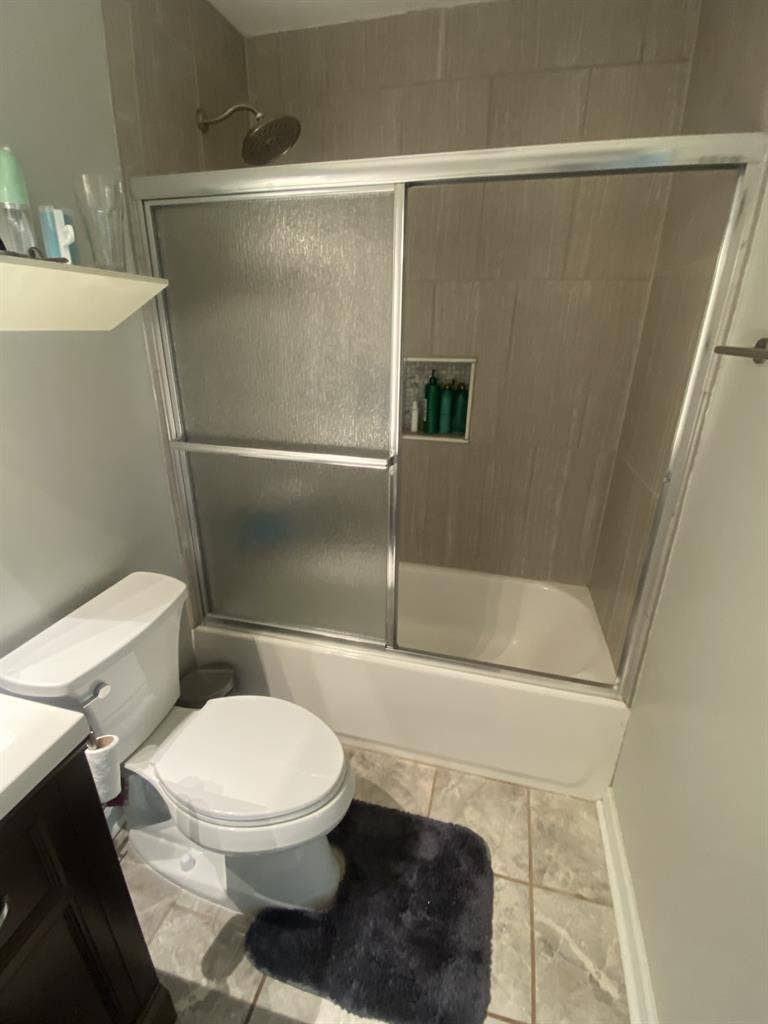 Large room in a clean, quiet home!