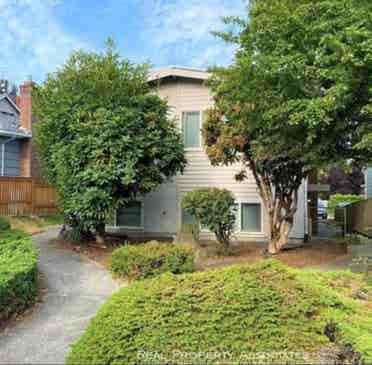 West Seattle 1 bedroom Apartment