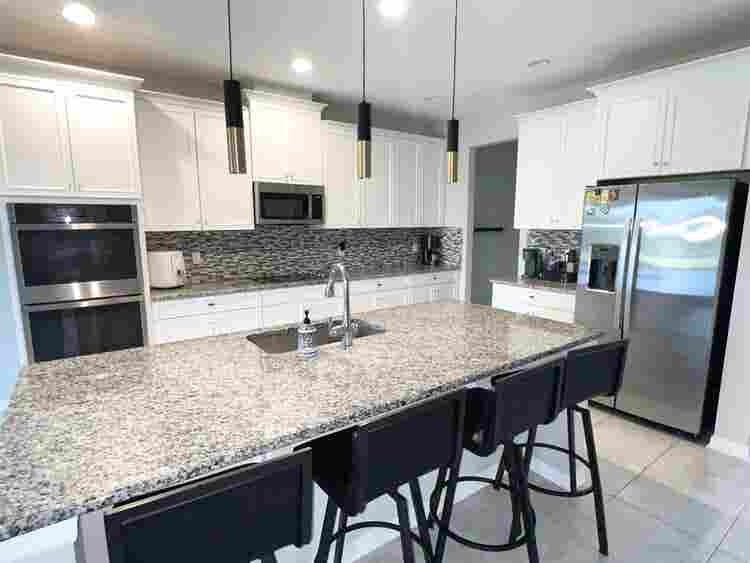 2 rooms for rent