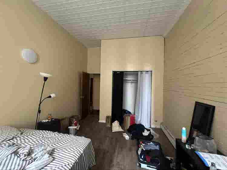 Roommate wanted
