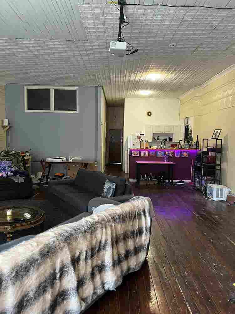 Roommate wanted