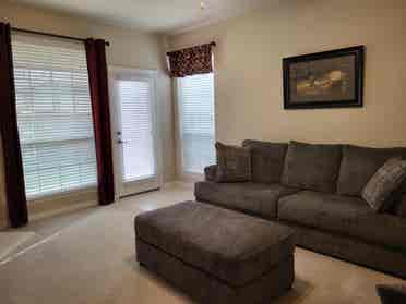 Clean Room for Rent
