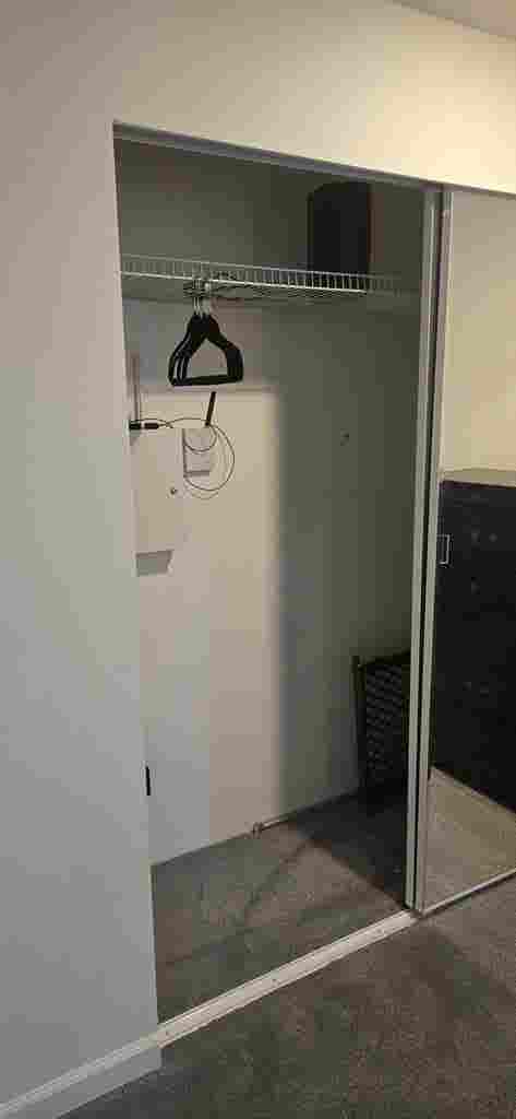 1 room,  private bath