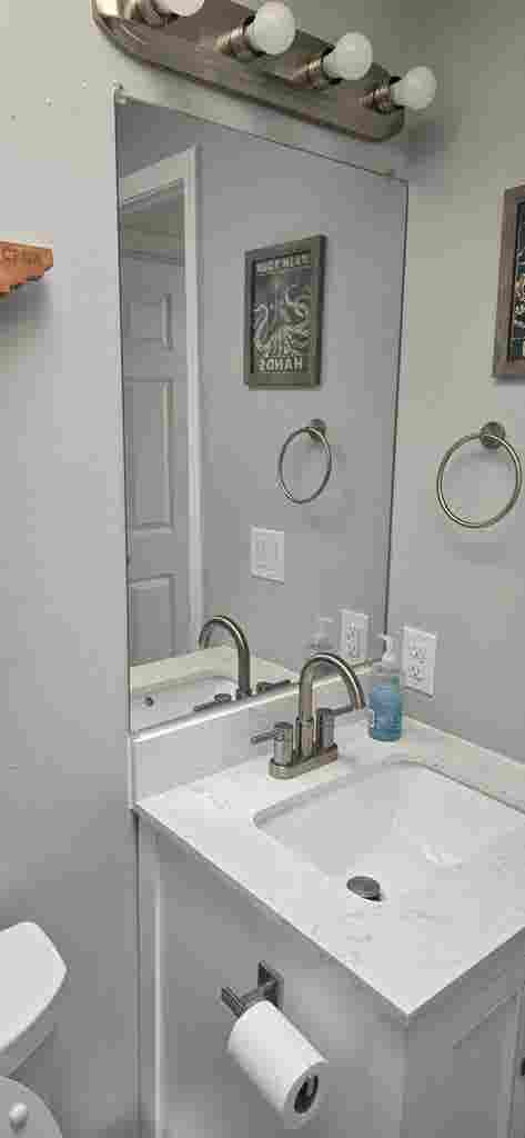 1 room,  private bath