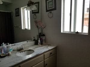 FURNISHED ROOM IN BURBANK – $/MO