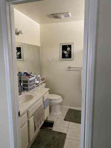 Master Bedroom w/private bathroom
