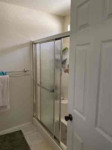Master Bedroom w/private bathroom