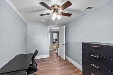 5 BR in Greenville