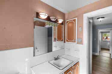3 BR in Greenville
