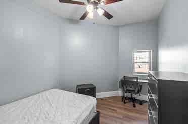 5 BR in Greenville