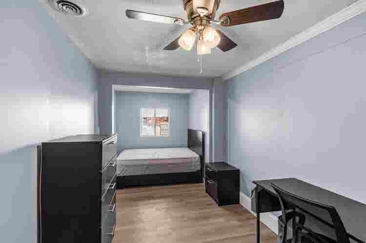 4 BR in Greenville