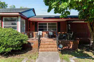 3 BR in Greenville