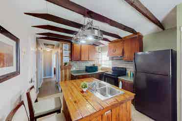 2 BR in Gainesville