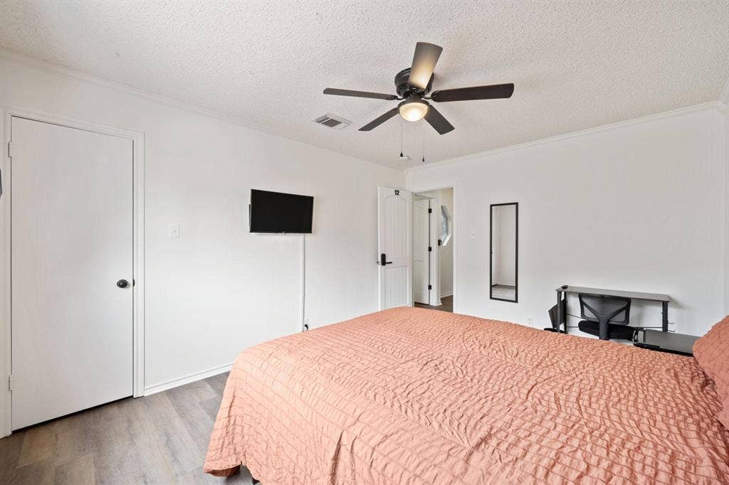 10 BR in Kyle