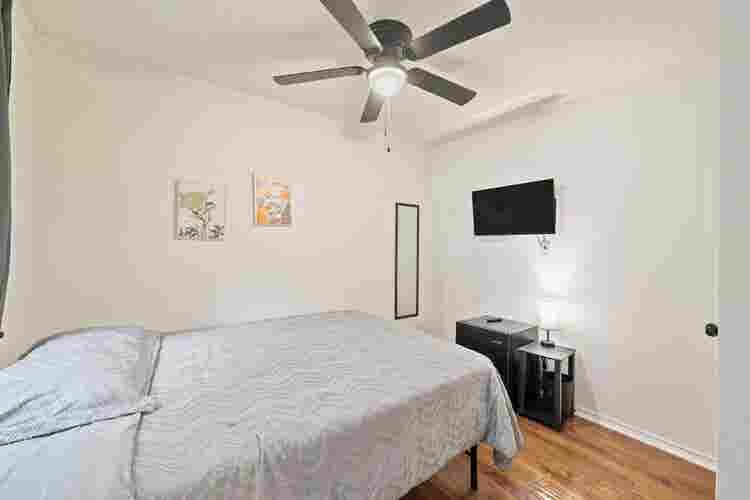 9 BR in Kyle