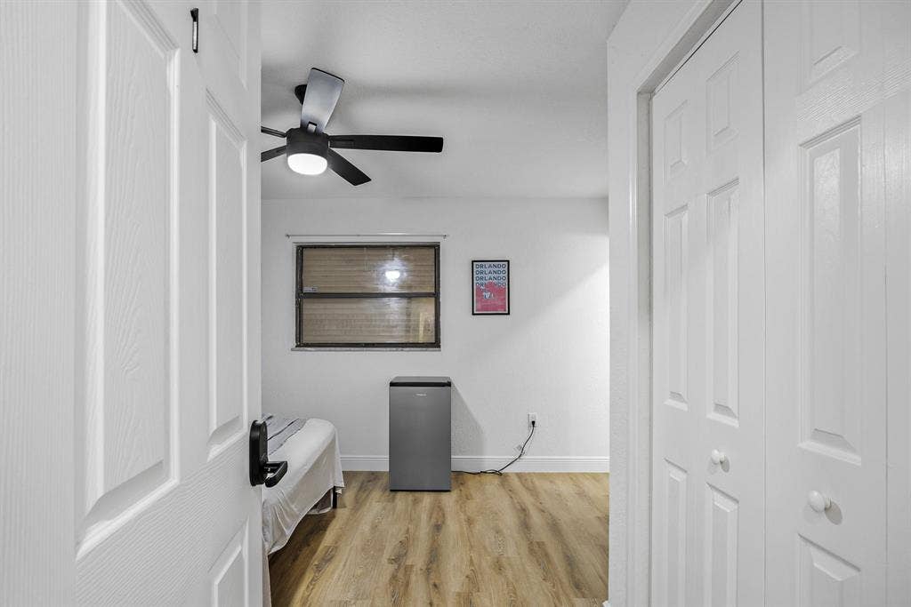 2 BR in Melbourne