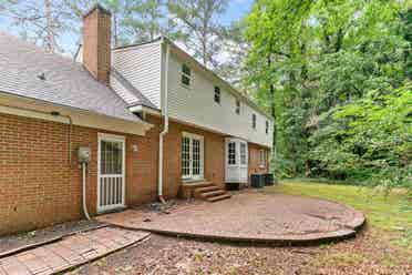 2 BR in Petersburg