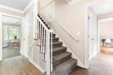 2 BR in Petersburg