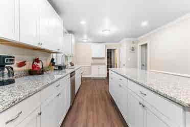 2 BR in Petersburg